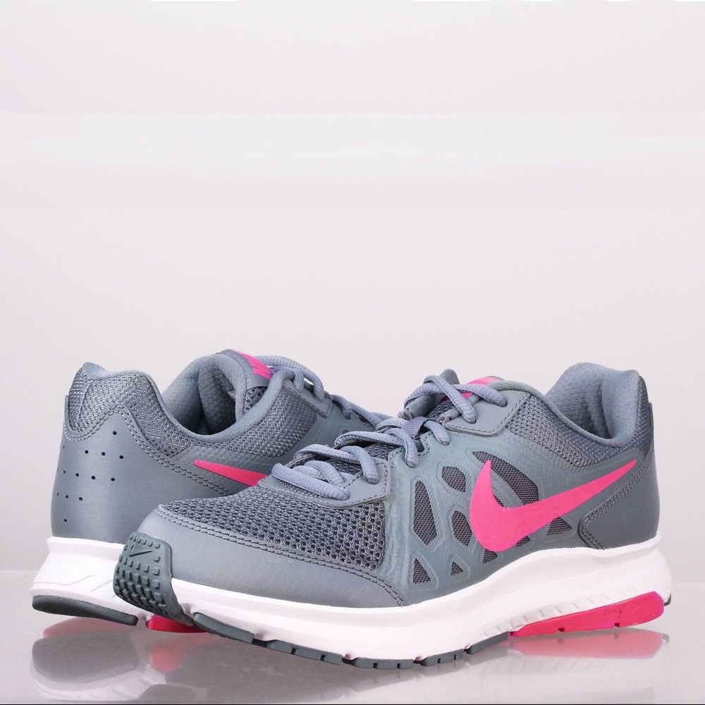Nike Dart women running sneakers 8